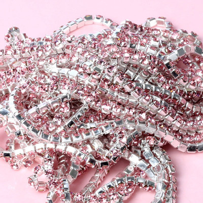 Стразовая цепочка (цвет серебряный, розовые кристаллы, 2.0 мм, 10 см в упаковке)